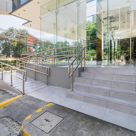 סבו Free Netflix Condo Near It Park With 32-Inch Samsung Hdtv מראה חיצוני תמונה